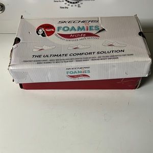 Maybe worn twice, they were a gift that ended up being too small.